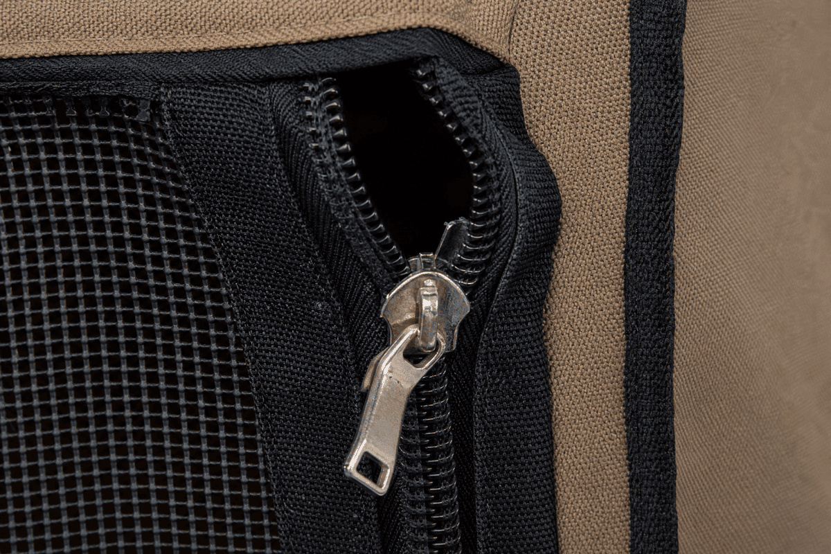 Broken zipper on pet carrier